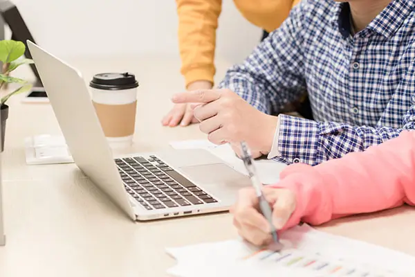 校园的生活怎么度过